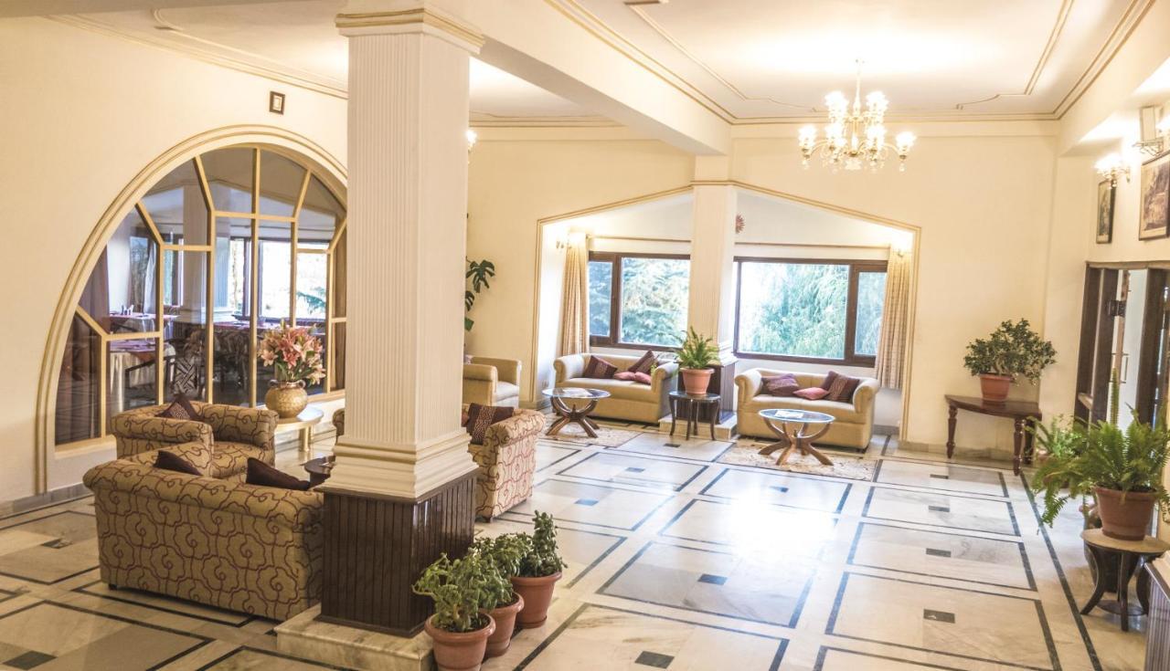 Royal Jardin Whistling Pines Resort Шимла Екстериор снимка